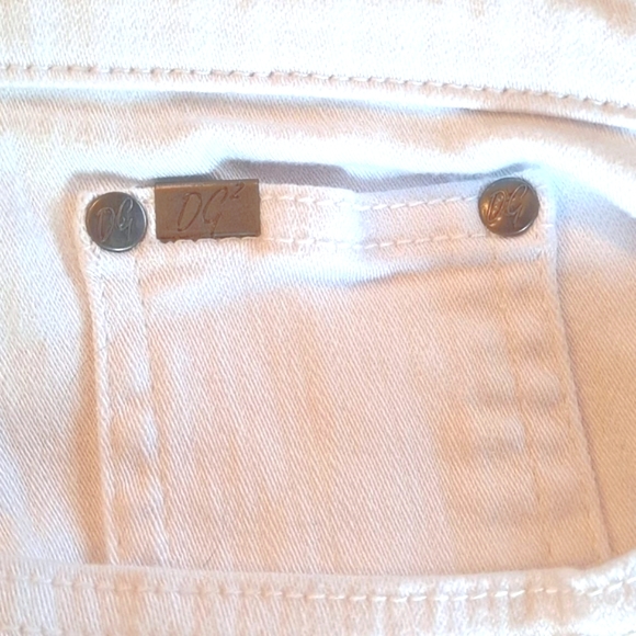DG2 NWOT WHITE JEANS 16 W - Picture 4 of 12